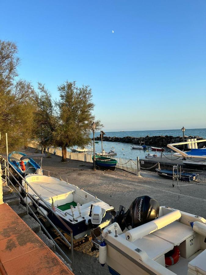 Il Viandante Sul Mare Lejlighed Salerno Eksteriør billede