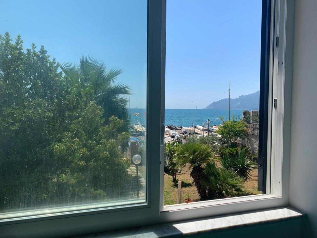 Il Viandante Sul Mare Lejlighed Salerno Eksteriør billede